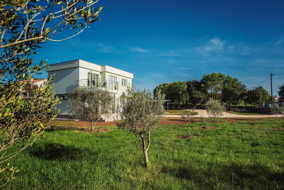 Holiday Home Bellissima Vodnjan Bagian luar foto