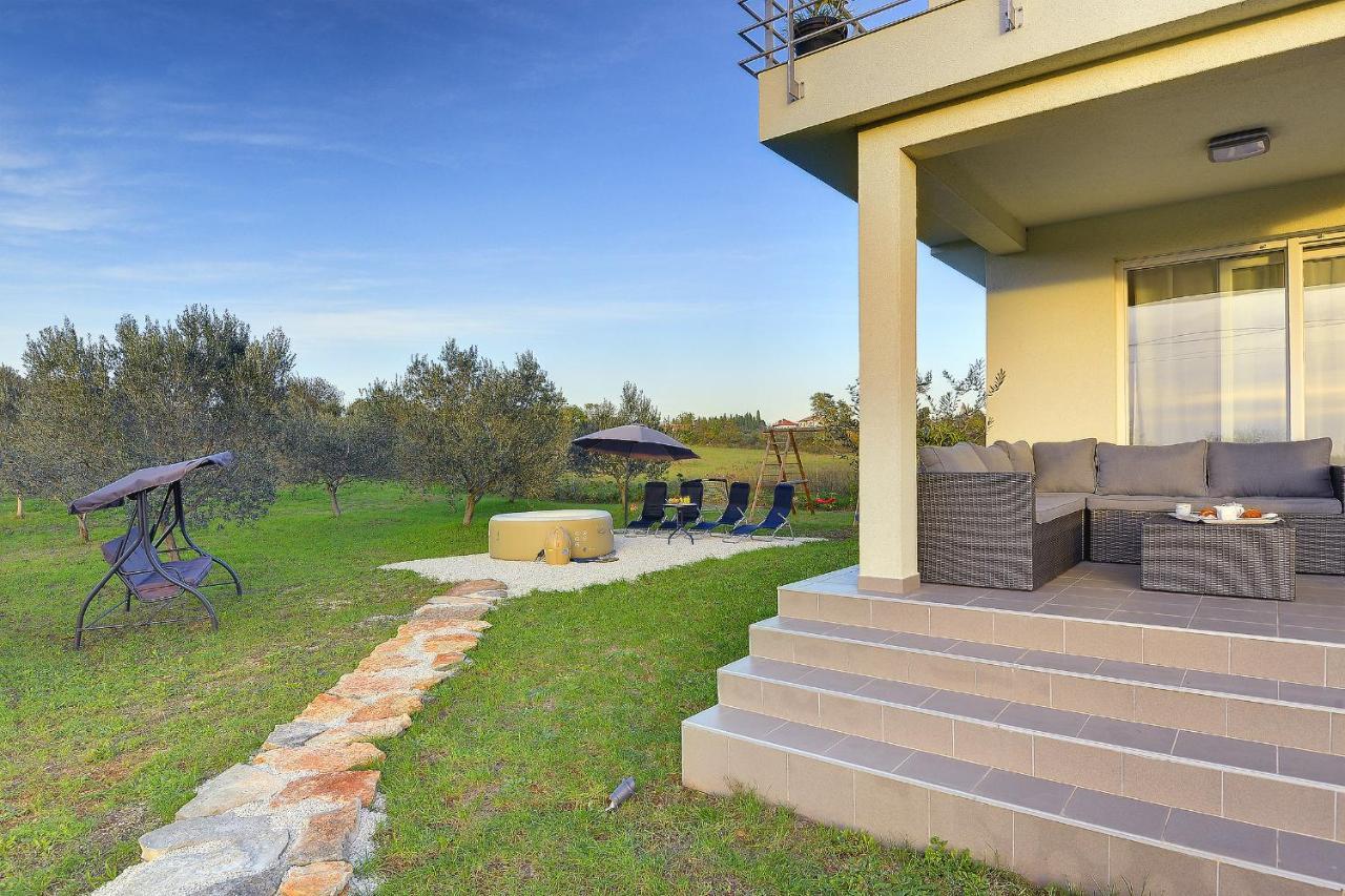 Holiday Home Bellissima Vodnjan Bagian luar foto