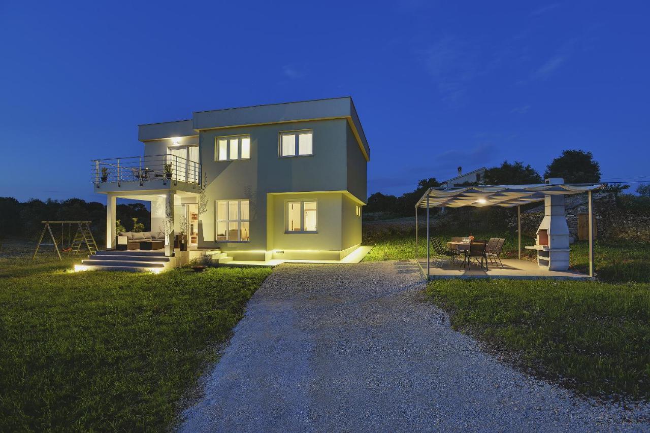 Holiday Home Bellissima Vodnjan Bagian luar foto