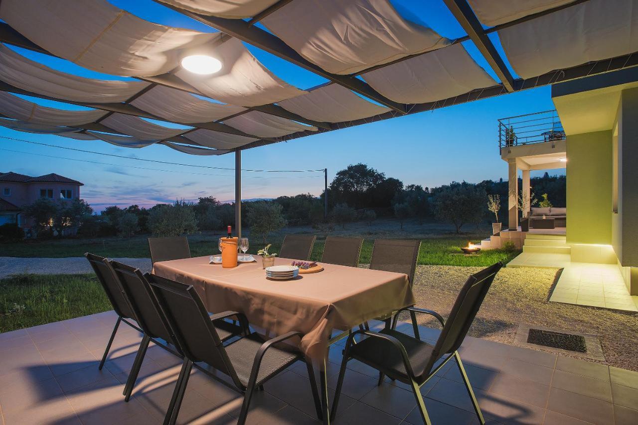 Holiday Home Bellissima Vodnjan Bagian luar foto